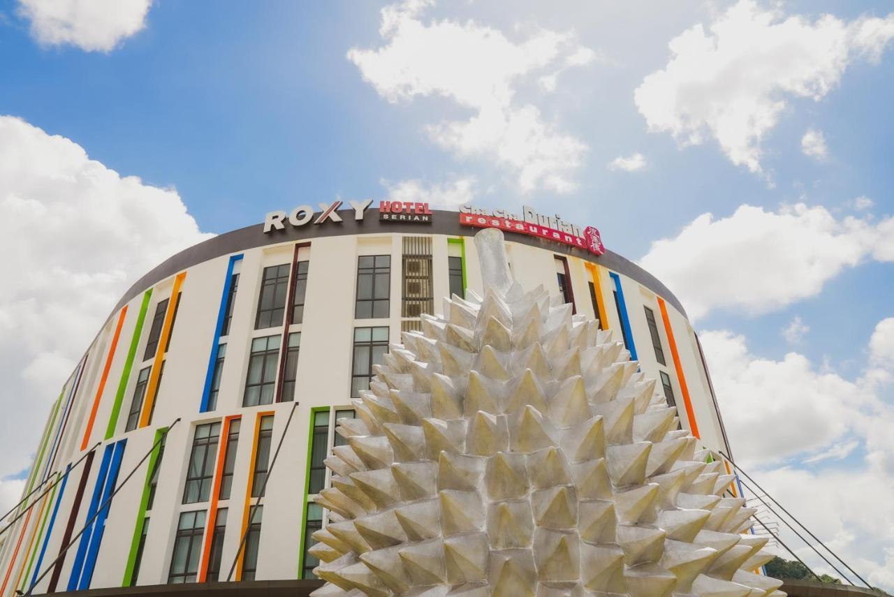 Roxy Hotel Serian Ngoại thất bức ảnh