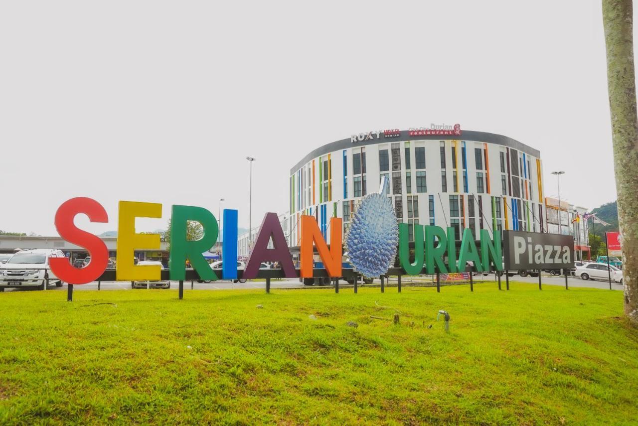 Roxy Hotel Serian Ngoại thất bức ảnh
