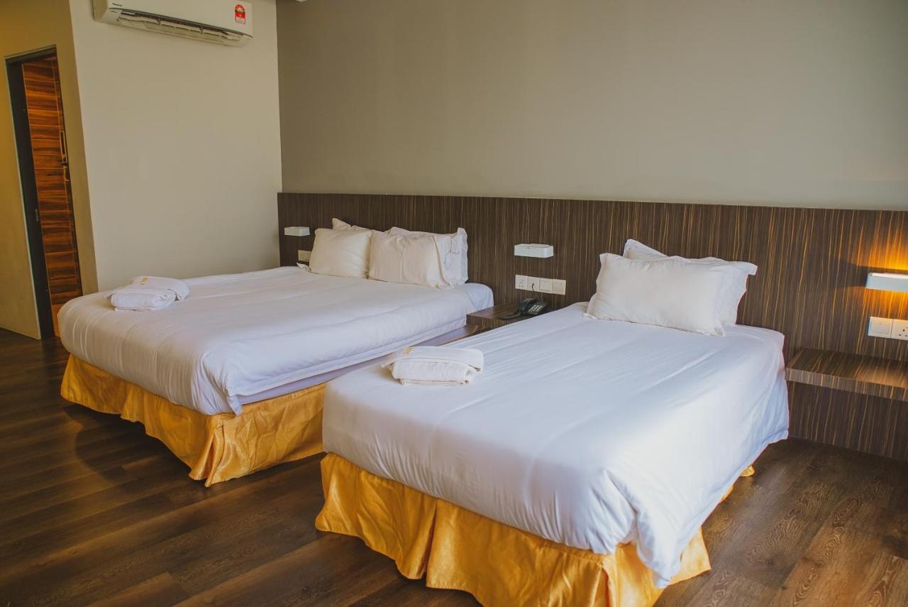 Roxy Hotel Serian Ngoại thất bức ảnh
