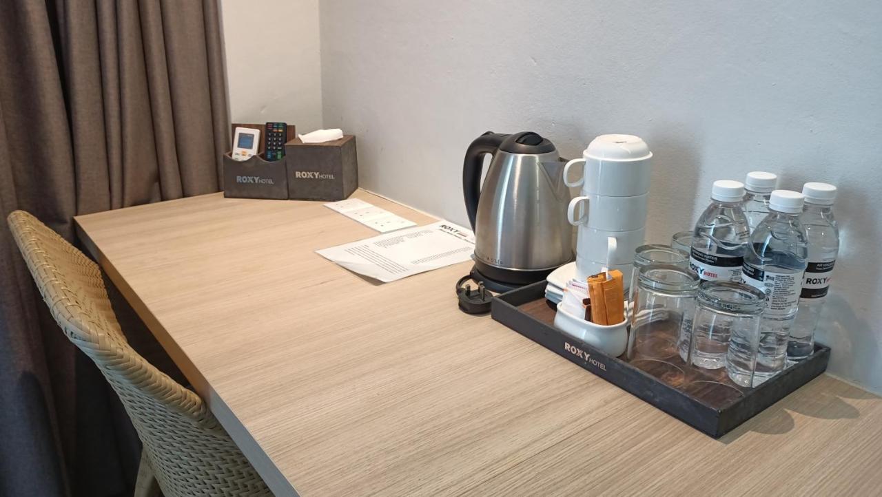 Roxy Hotel Serian Ngoại thất bức ảnh
