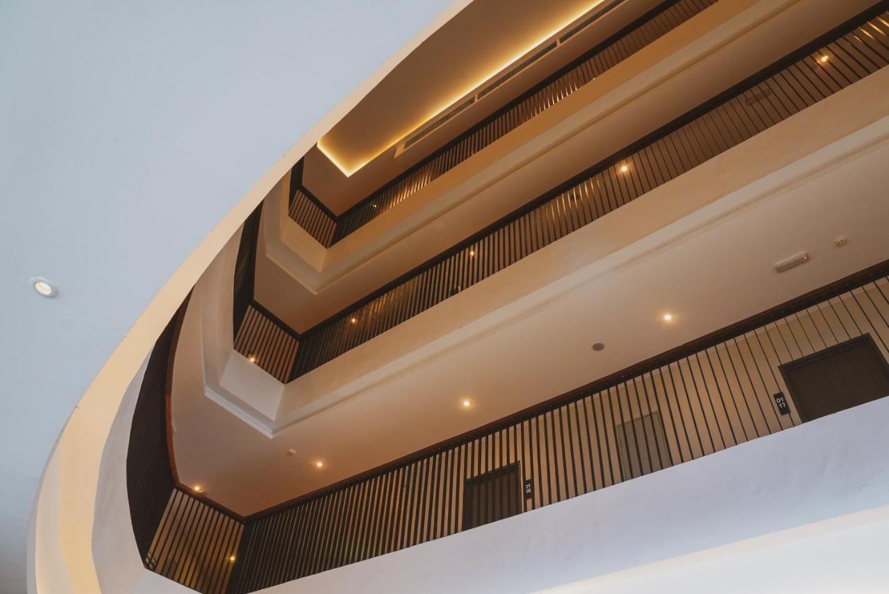 Roxy Hotel Serian Ngoại thất bức ảnh